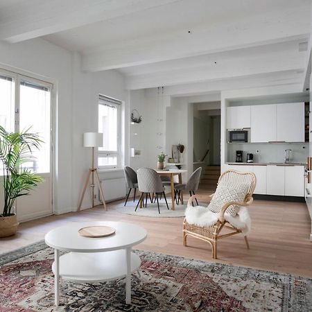 2Ndhomes Loft Apartment With Spa & Balcony By The White Church Helsinki Kültér fotó
