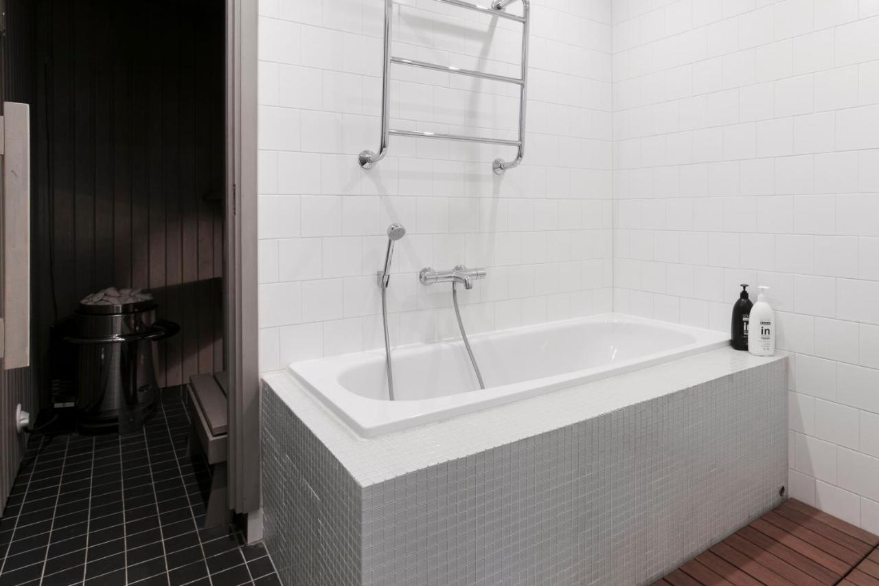 2Ndhomes Loft Apartment With Spa & Balcony By The White Church Helsinki Kültér fotó